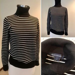 Sweater in stripes!